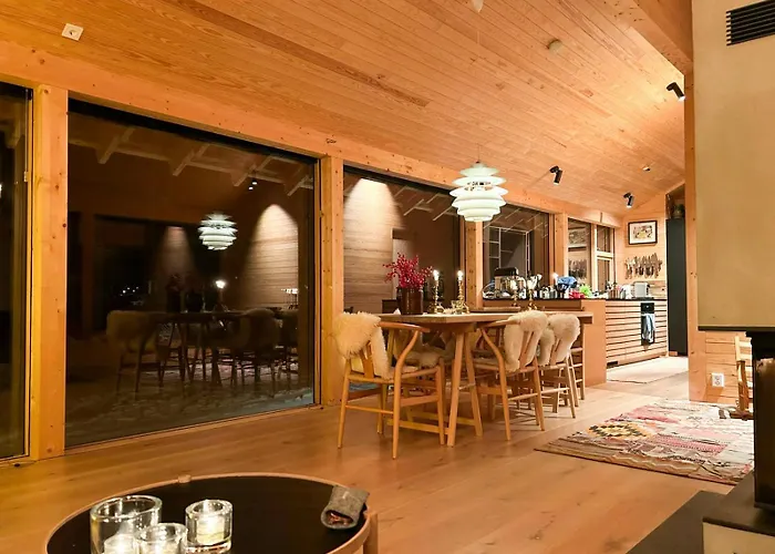 Architect-designed By Rondane Nyaraló *
